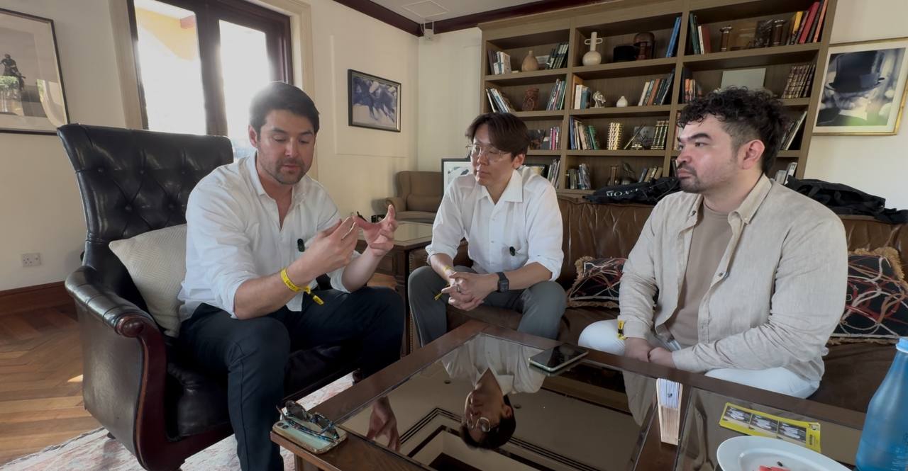 Gardner (left), Oh (center), and Reguerra at the Crypto Polo event in Dubai. Source: Cointelegraph